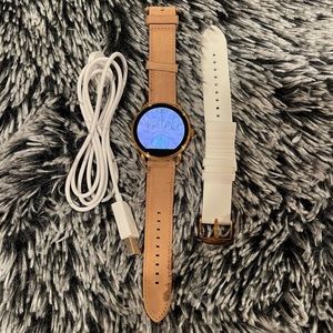 Fossil Smartwatch + charger cord + extra wrist band
